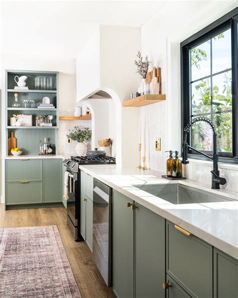 6 Green Kitchen Cabinets That Are Having a Major Moment - SemiStories