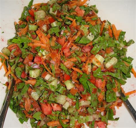 Fattoush Salad With Dressing