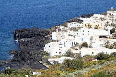 Isola Di Stromboli Ginostra Stromboli Isola Ricordi Di Viaggio