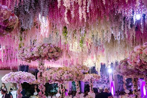 10 Ideas For Stunning Wedding Ceiling Decorations [photos] Partyslate