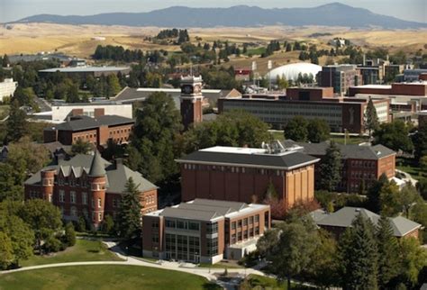 Black Hills State University - Basketball college in Spearfish South Dakota