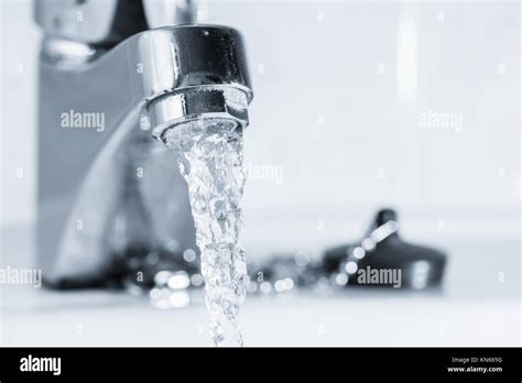 Running Faucet Water Hi Res Stock Photography And Images Alamy