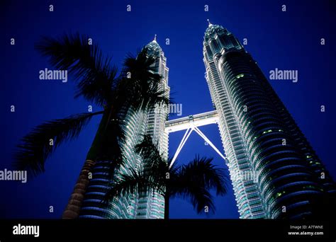 Malaysia Kuala Lumpur Petronas Twins Towers Stock Photo Alamy