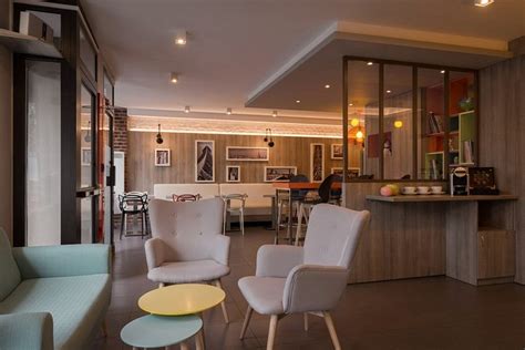 REIMS HOTEL - Prices & Reviews (Paris, France)