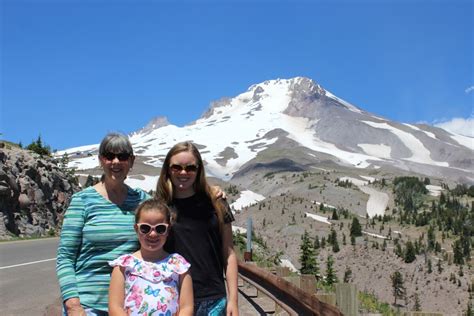 Mt Hood Scenic Loop Road Trip | Wander With Wonder