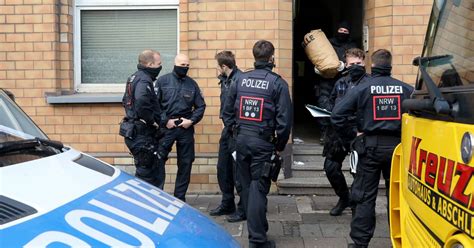 Drogenrazzien In Nrw Sieben Festnahmen