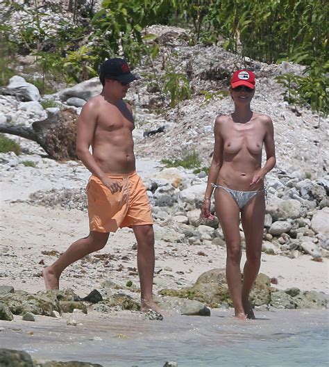 Heidi Klum Nuda ~30 Anni In Beach Babes