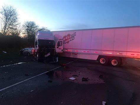 Northbound I 5 Reopens After Wilsonville Semi Crash