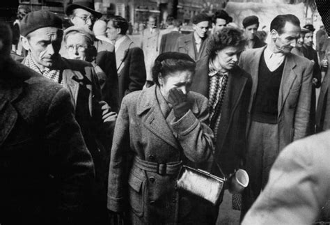 The Hungarian Revolution of 1956: Photos From the Streets of Budapest ...