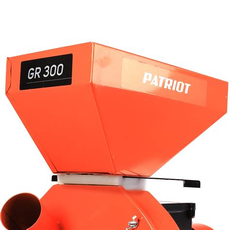 Измельчитель кормов электрический Patriot GR 300 732305630 | Купить в ...