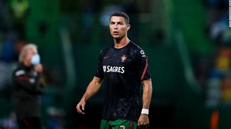 Cristiano Ronaldo vuela a Italia después de dar positivo por coronavirus