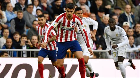 Liga Alvaro Morata Touché à La Jambe Droite Latlético Madrid Dans L