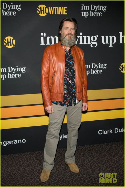 Photo Jim Carrey Continues To Rock Long Beard At Im Dying Up Here