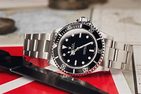 Rolex 14060 Review Why This Vintage Submariner Still Shines