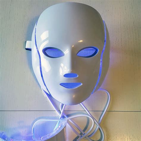 Световая маска ЛЕД: светотерапия для лица модель Mask Led