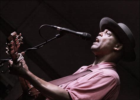 Eric Bibb Live At Ronnie Scotts London Live Review