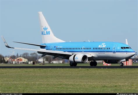 PH BGF KLM Royal Dutch Airlines Boeing 737 7K2 WL Photo by Björn Huke