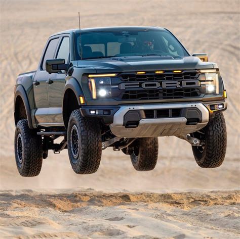 2024 Ford F-150 Raptor Has Cool New Shocks and up to 720 HP