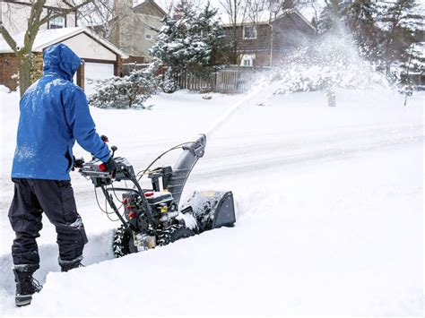 Local Residential & Commercial Snow Cleanup Services | Livonia