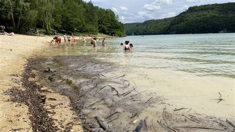 Jura Sous Le Soleil Le Lac De Vouglans Pris Dassaut Ce Week End