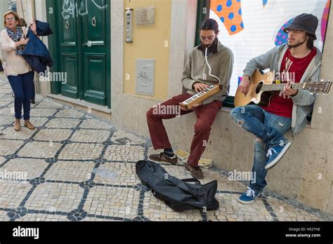 Portuguese folk art hi-res stock photography and images - Alamy