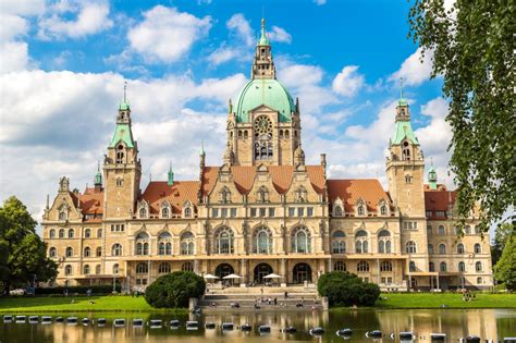 Hannover City Hall, Germany jigsaw puzzle in Castles puzzles on ...