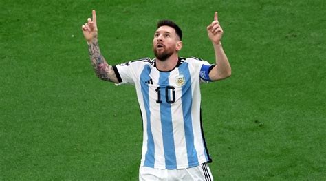 Psg Report Lionel Messi Set For Contract Talks After Argentina World Cup Heroics Trendradars