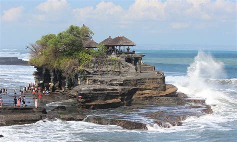 5 Wisata Pantai di Bali Yang Mengandung Sejarah - Langitnesia