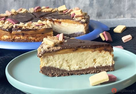 Cheesecake Ve Zdrav J Verzi S Karamelovou Vrstvou A Kakaovou Polevou