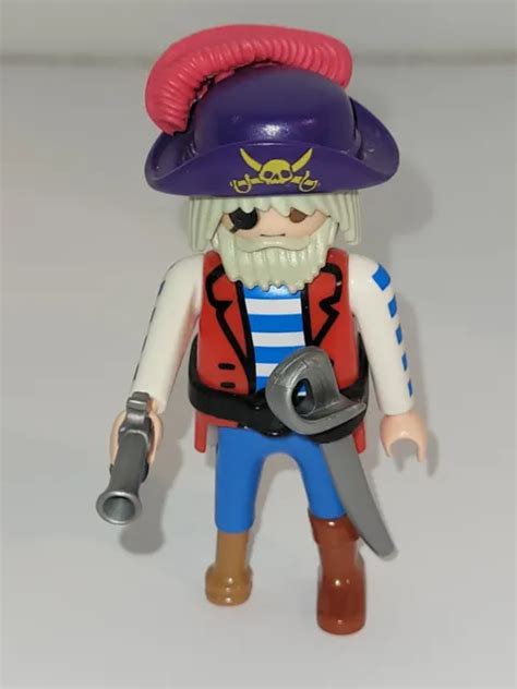 Playmobil Capitaine Pirate Borgne Avec Jambe De Bois P Eur