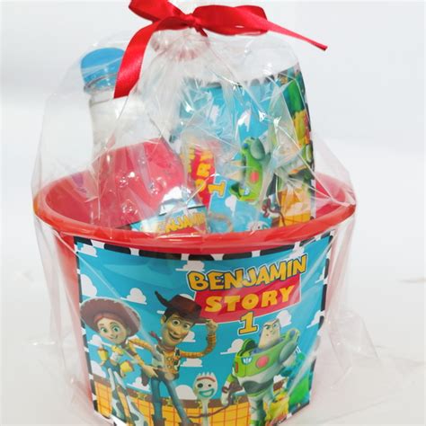 Kit Cinema Toy Story Baldinho e Rótulos Lembrancinha Personalizada