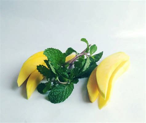 Eau aromatisée mangue et menthe Délicieuse recette à savourer