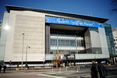 Manuel's Views: The NEWSEUM