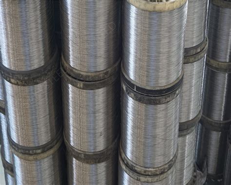 Factory Supply Scourer Raw Material Ss Wire Stainless Steel Soft