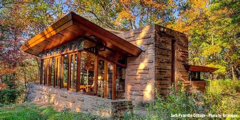 5 Cabins for Autumn in Baraboo Hills | Travel Wisconsin