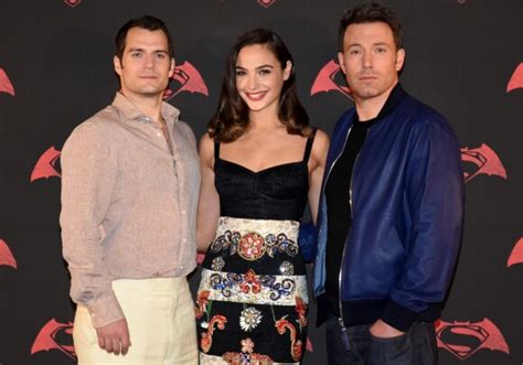 Photo Henry Cavill Gal Gadot Ben Affleck La Premi Re De Batman V