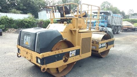 Cat Cb C Double Smooth Drum Vibratory Roller