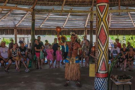 Excurs O A Coroa Vermelha E Aldeia Ind Gena Patax Coroa Saindo De