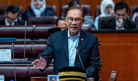 Gaji Penjawat Awam Akan Naik Lebih 13 Mulai Disember 2024 PM Anwar