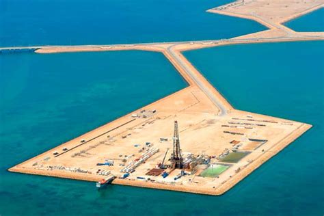 Meed Saudi Aramco Prepares To Award Manifa Offshore Contract