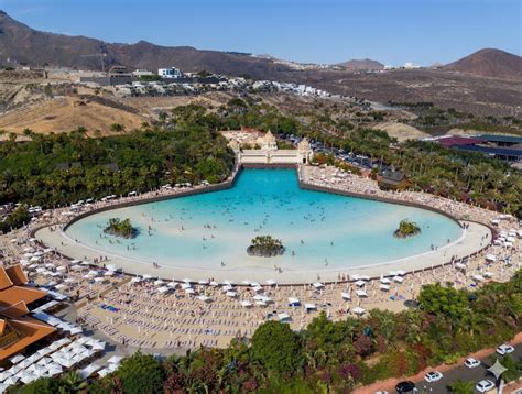 Champagne Club VIP l Tenerife l Emocionate Tours