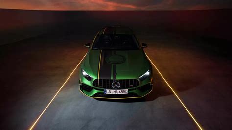 El Mercedes Amg A S Se Viste Del Exclusivo Color Green Hell