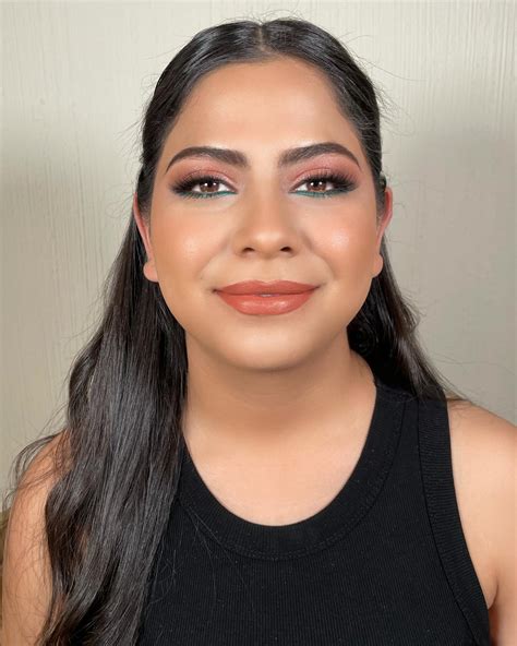 Sofia Reyna Makeup Artist | León