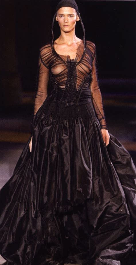 Naked Кармен Касс Added 07 19 2016 by KA