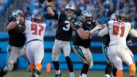 Panthers Stay In Playoff Hunt Top Bucs