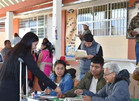 Jose Alam On Twitter Acude A Votar Carmen Albarr N Esta Ma Ana Acudi