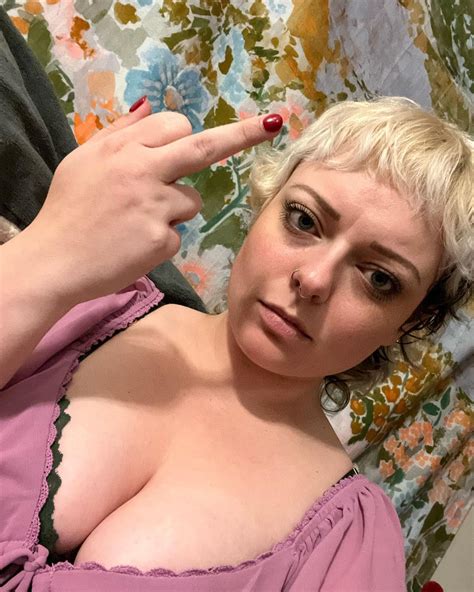 Hot Midsouth Babe Bailea At HomeMoviesTube