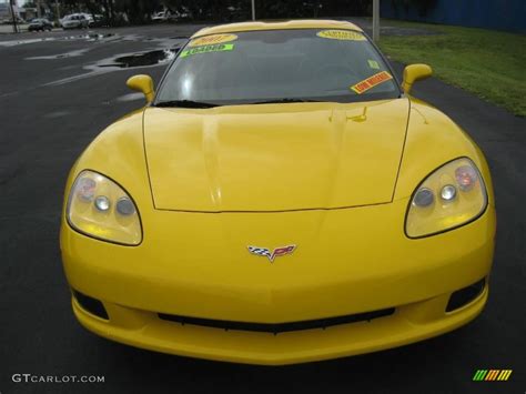 2007 Velocity Yellow Chevrolet Corvette Coupe 18630321 Photo 2