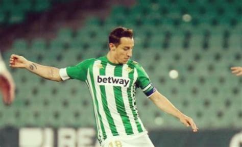 Andrés Guardado regresa a los entrenamientos del Betis