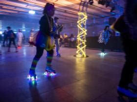 La Traditionnelle Roller Skate Party Met Antigel Sur Les Rails SWI